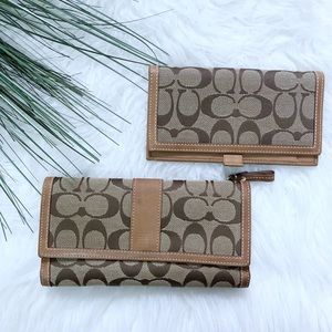 Authentic Coach signature Canvas wallet